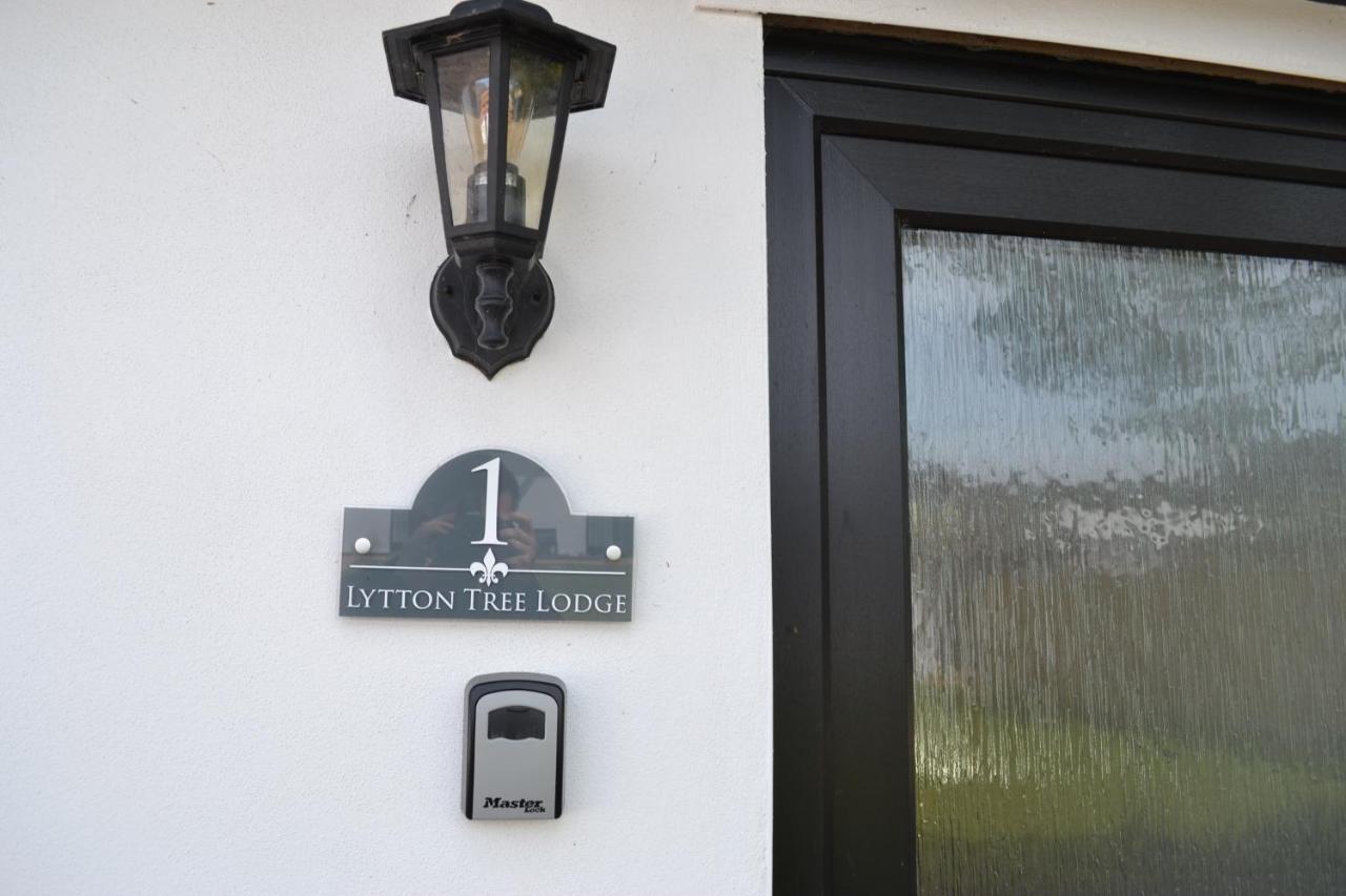 Number 1 Lytton Tree Lodge Reydon Екстериор снимка